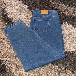 Misguided plus jeans size 16 inseam 29 great cond